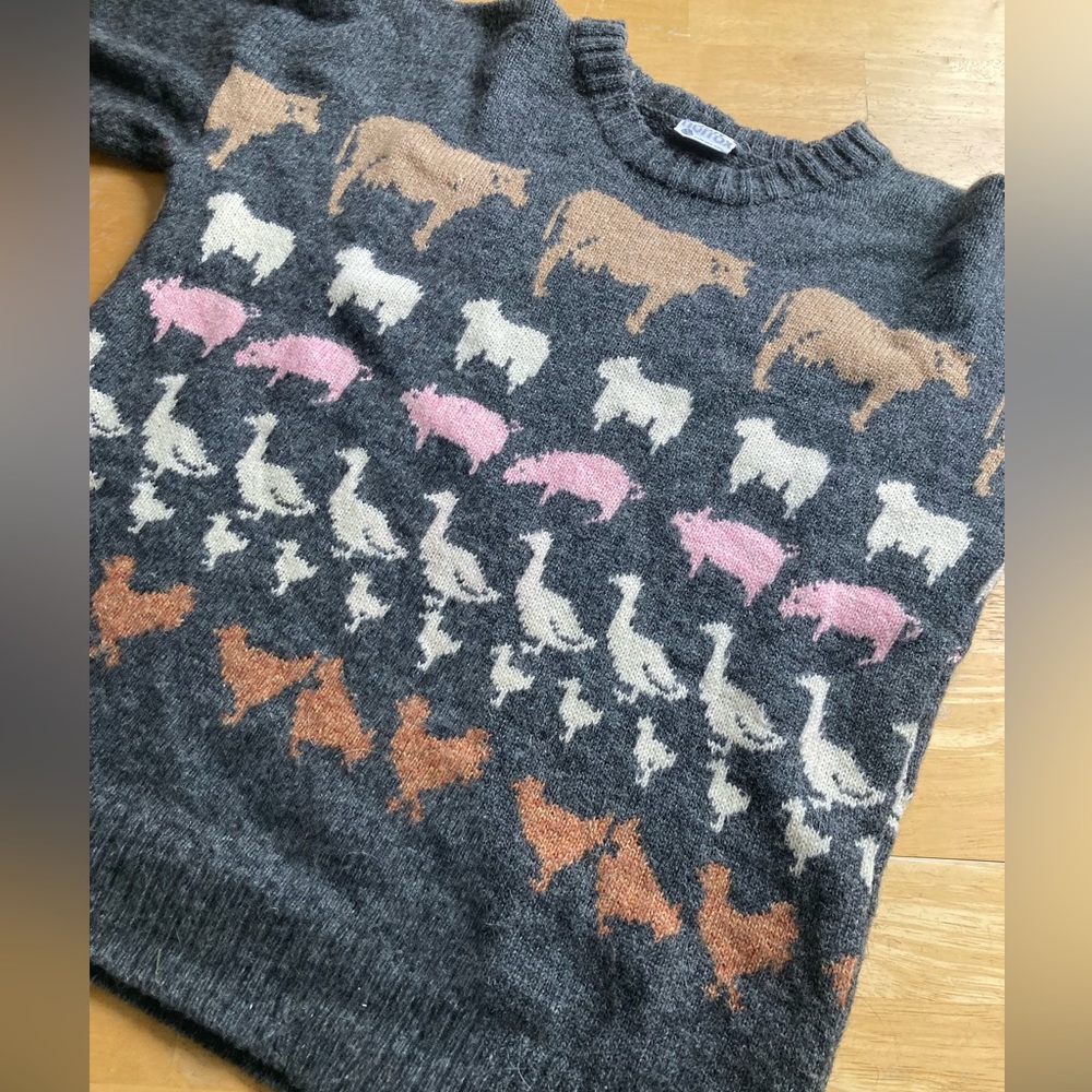Vintage cottagecore wool farm animal sweater